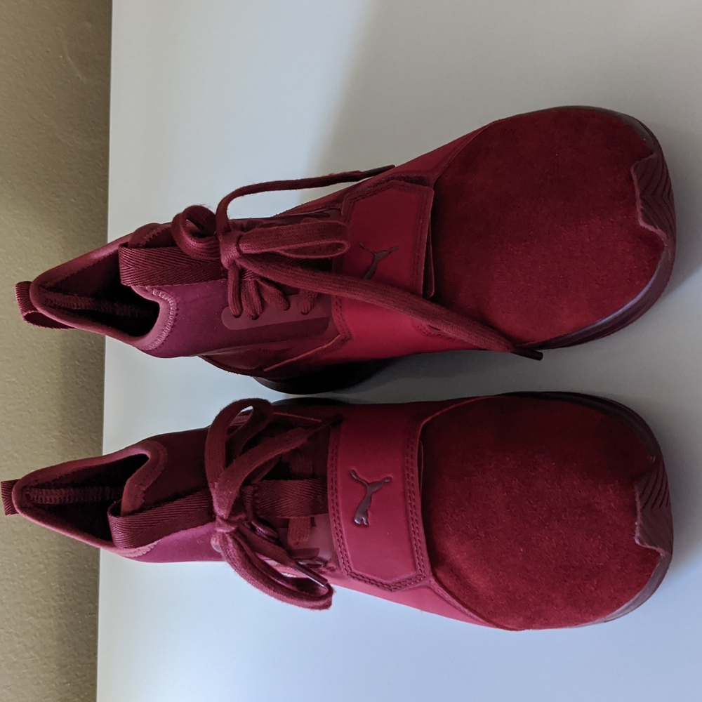 Puma Unisex. Sneakers